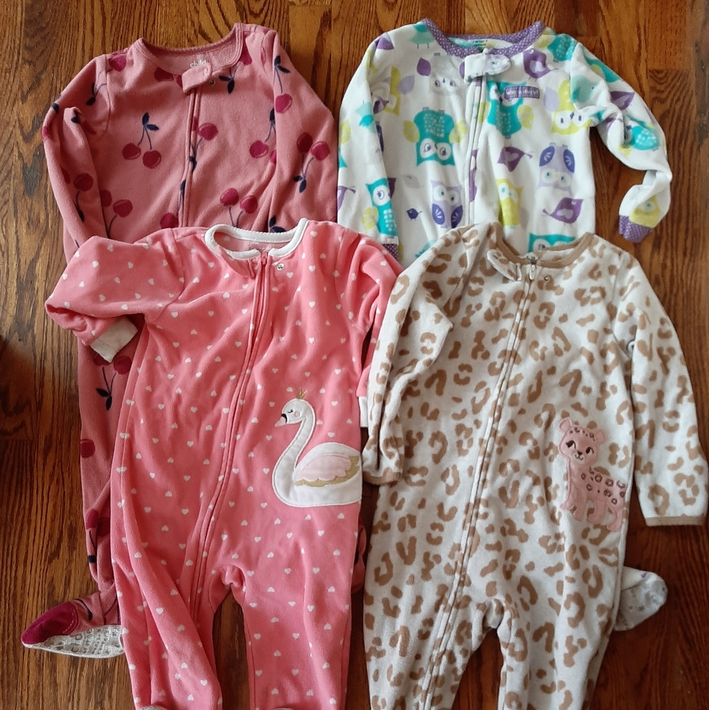 2T Fleece footy jammies